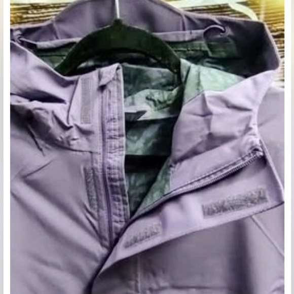 NEW Women's Waterproof Anorak Jacket - All in Motion Plum Purple - Picture 3 of 4